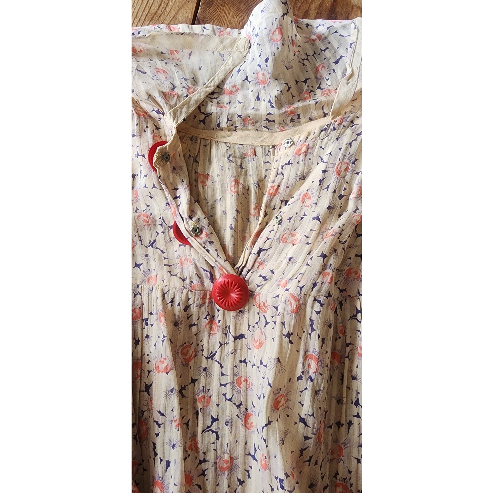 Vintage 30s Silk Day Dress Short Sleeves Speckled Floral Print Large Red Buttons