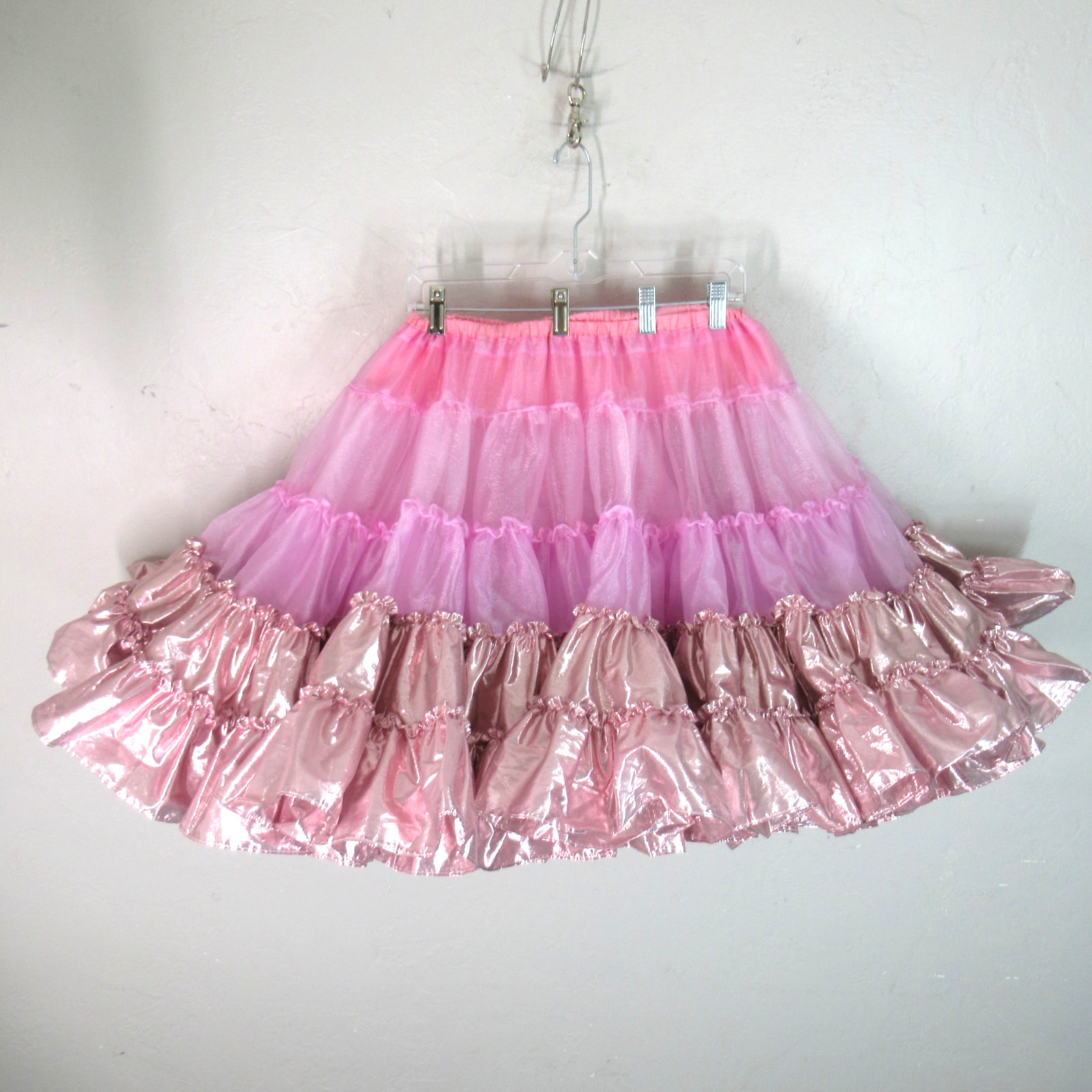 Square Apparel Petticoat Square Dance M Ruffles 3 Tone Metal Pink 3 Tier 2 Layer