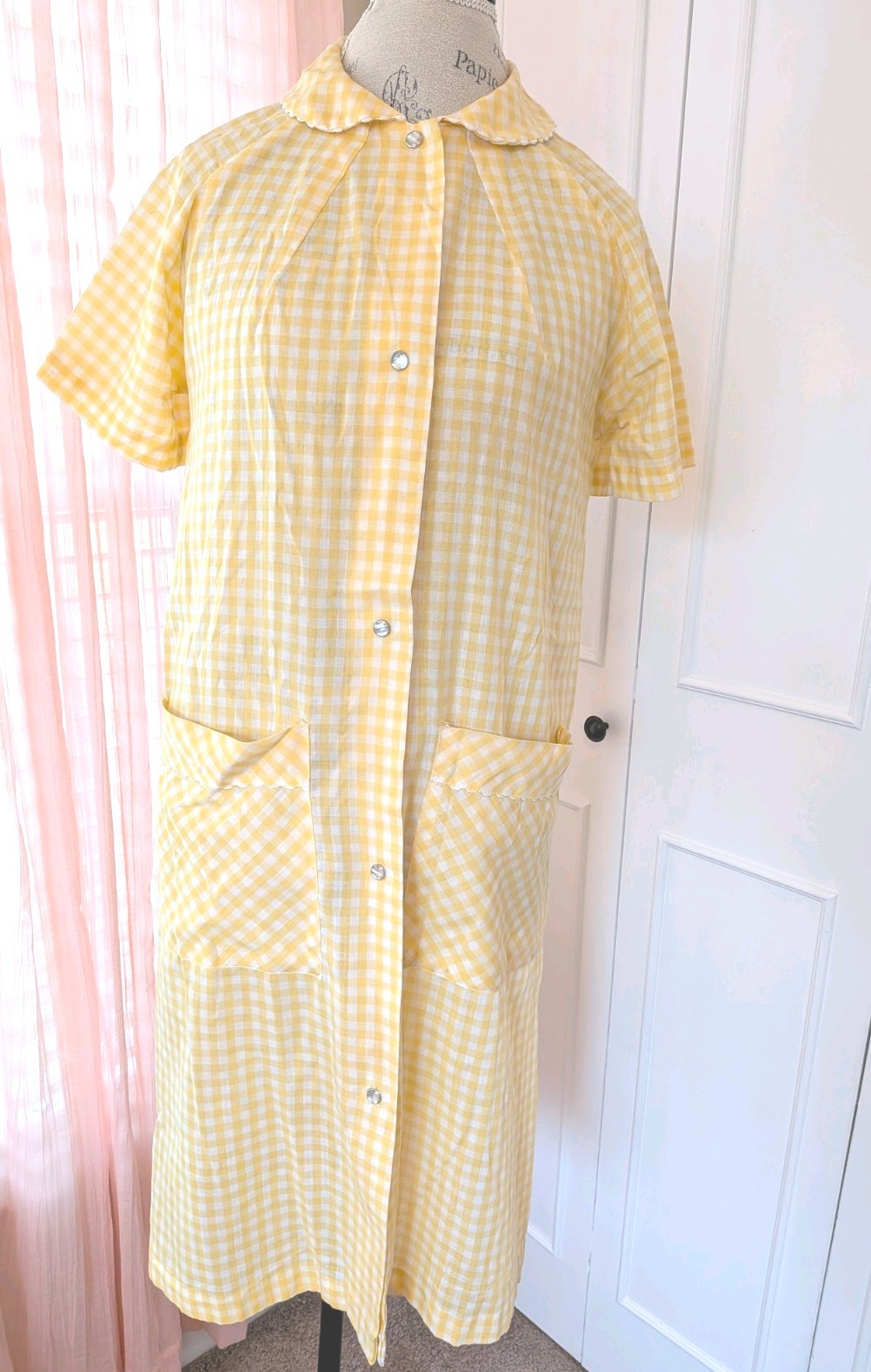Vintage Yellow Checked Housecoat/Robe 1950/1960