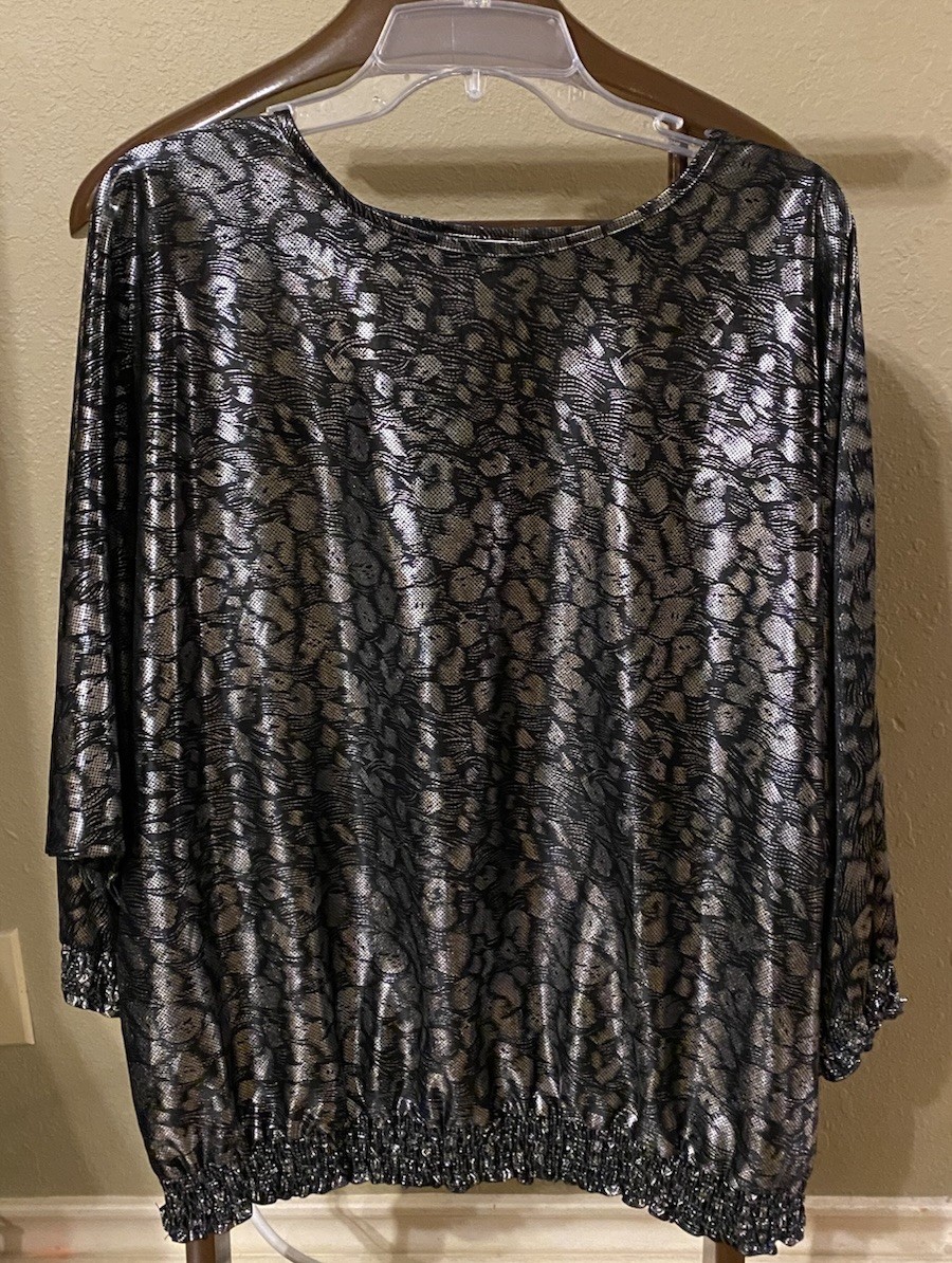 KERI ANN Shimmery Silver/ Black Shirt Blouse Size 24/44 (3X) No Iron Made In USA
