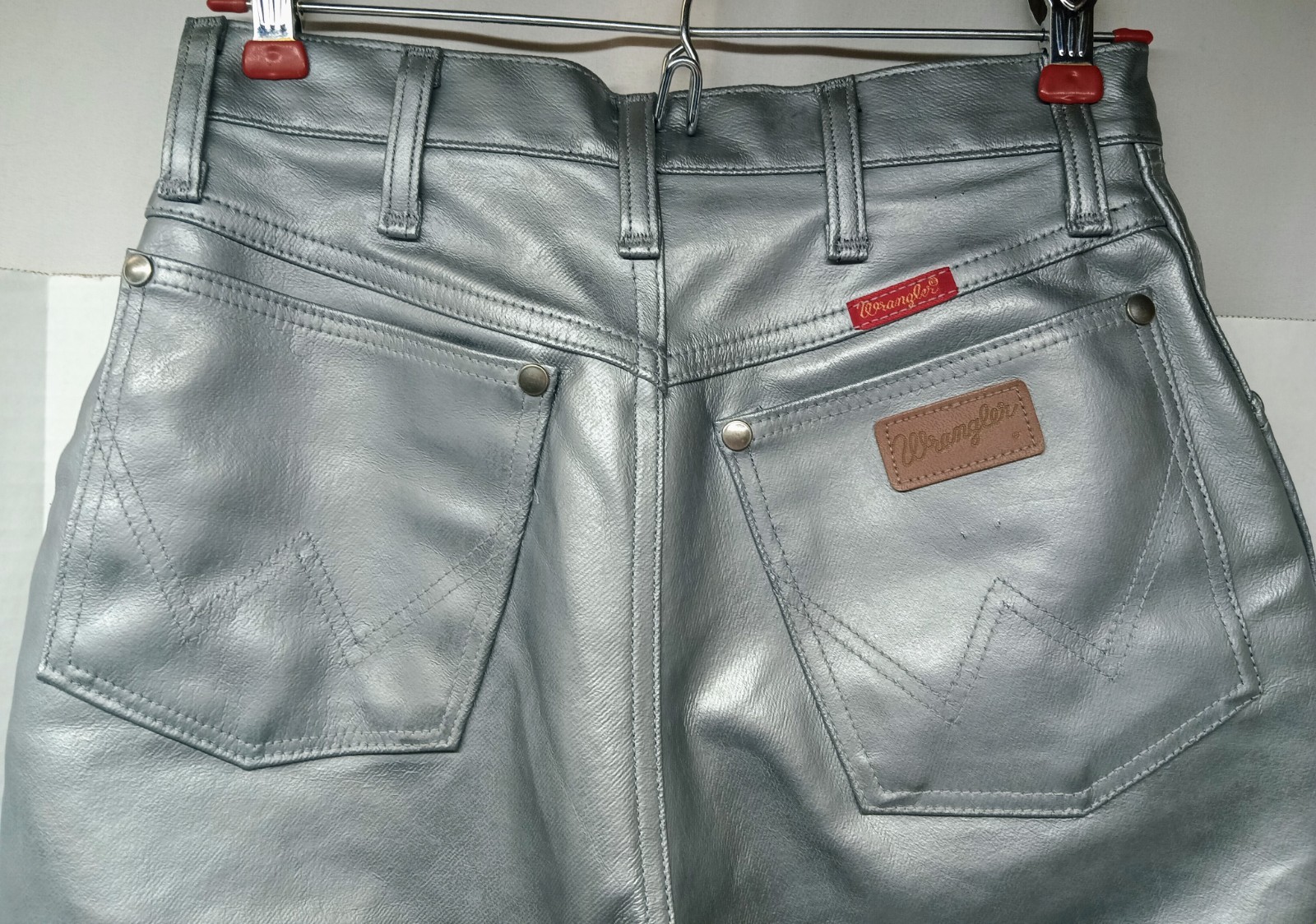 Vintage Wrangler Sz 5/6 x 36 Silver Faux Leather Jeans USA Rodeo 26&Prime; X 35&Prime;