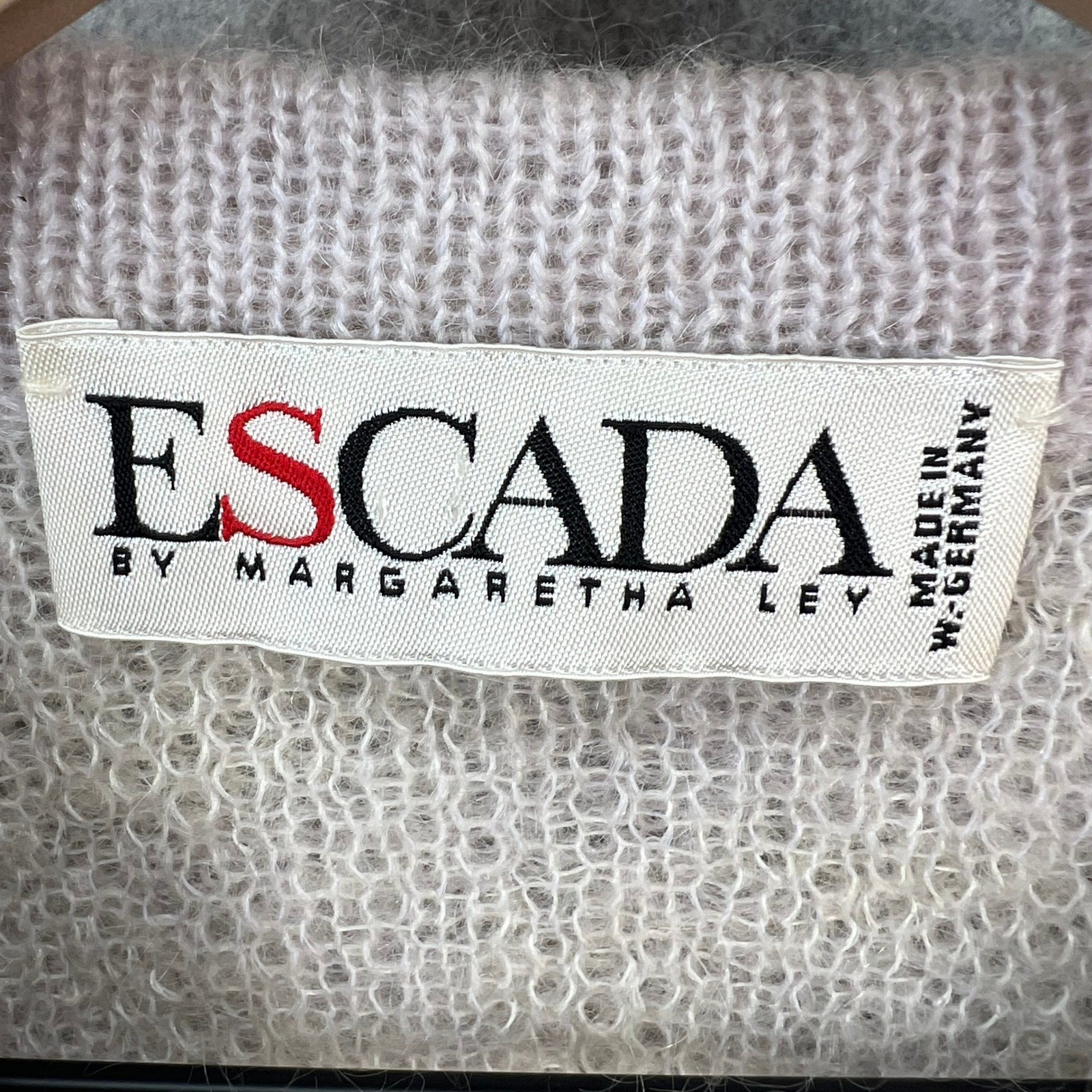 Escada Margaretha Ley Vintage Mohair Blend Sweater Lavender Floral Germany 40