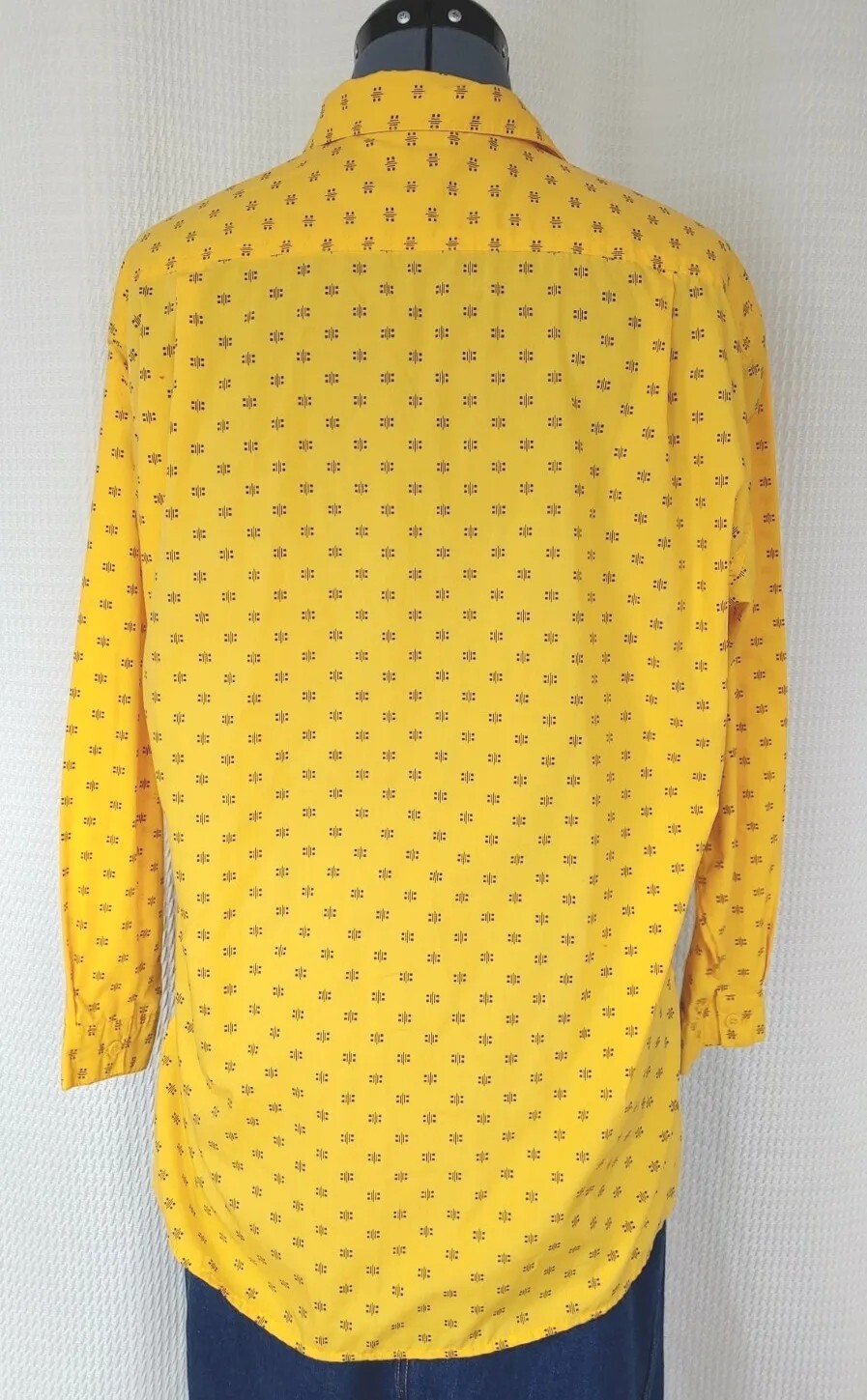 Vintage Good Look&rsquo;n Yellow Button Down Shirt with Black Pattern Size Medium