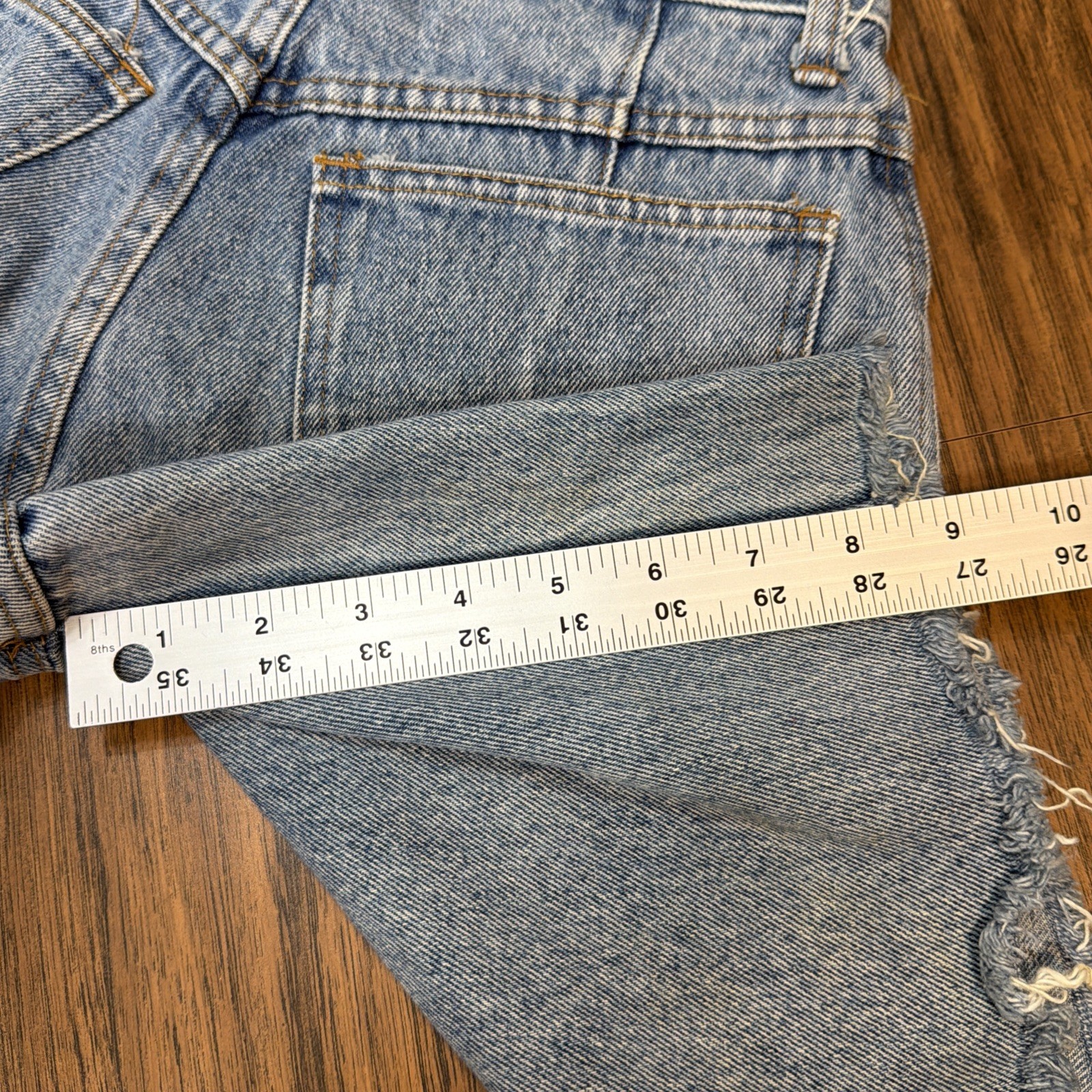 Vtg The Limited 70s 80s Jean Shorts Hi-rise Womens 2 Pleated USA 25×8.5 Cut Offs