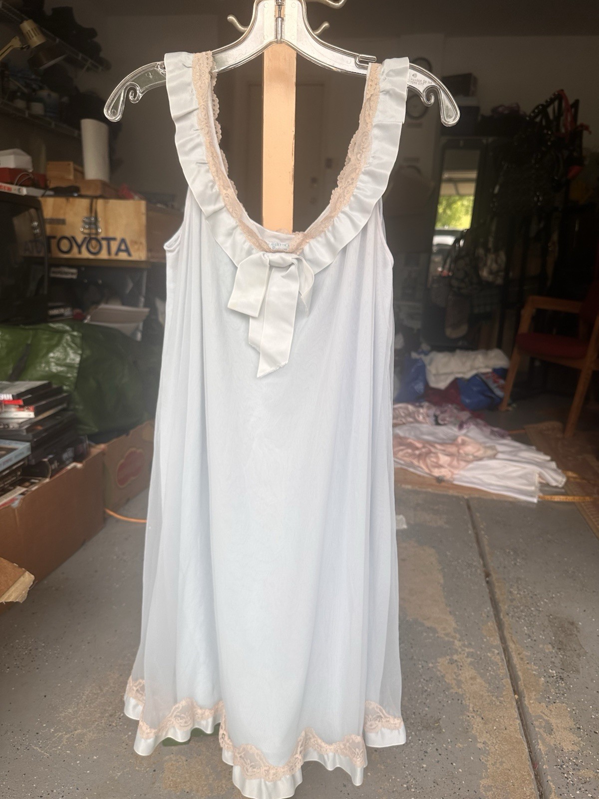 Vintage Odette Barsa for Bonwit Teller Blue Nylon Nightgown Lace Ruffle Bow USA