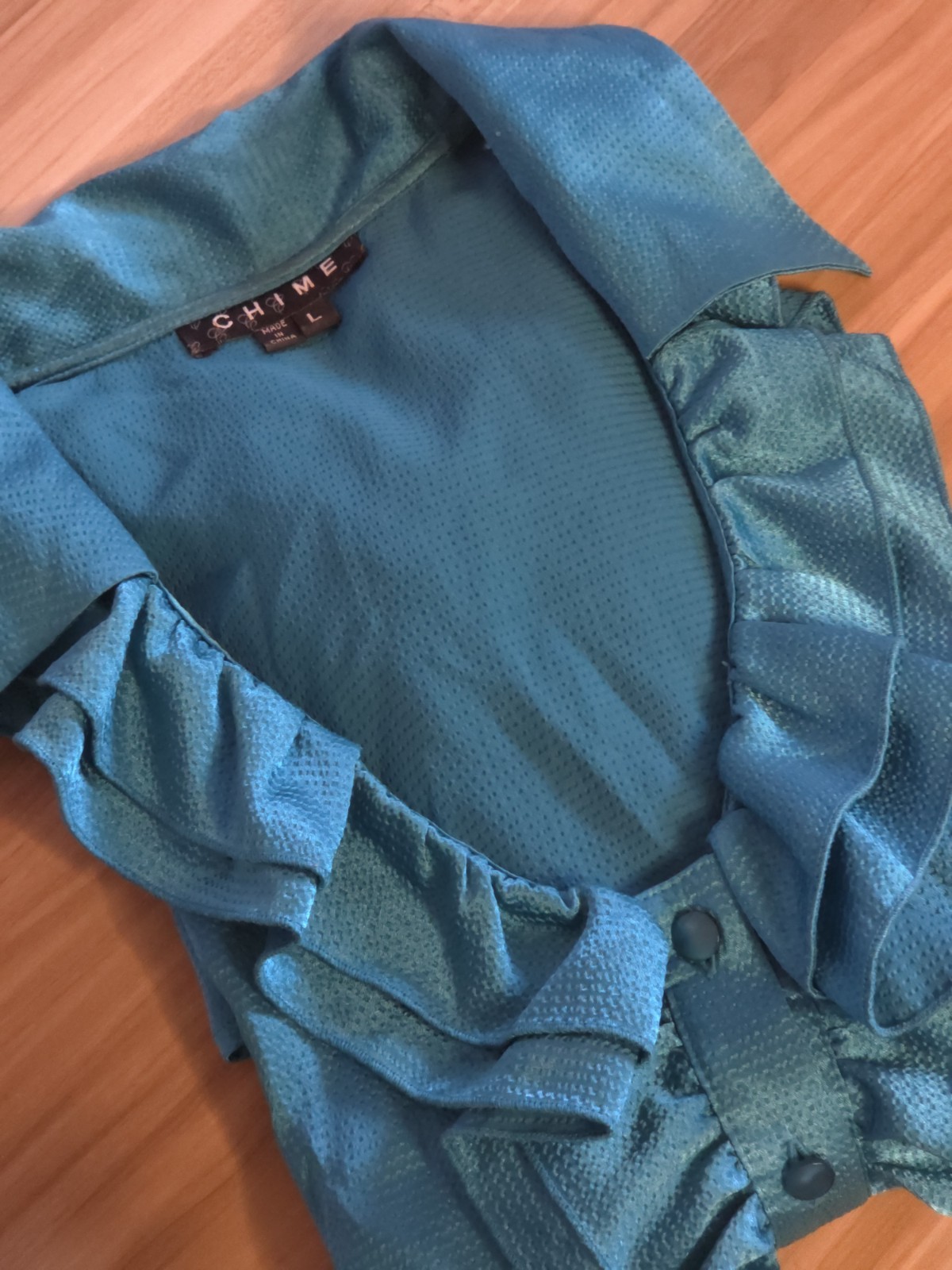 CHIME Women&rsquo;s 80s Vintage Turquoise Ruffle Button Up Dress Shirt Size L