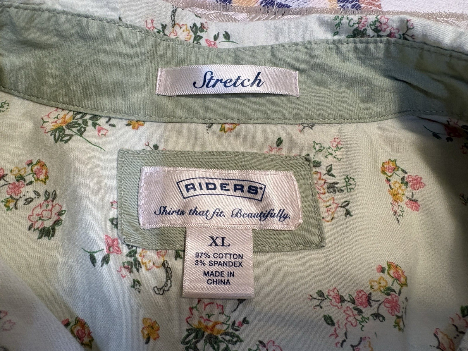 Vintage 2000s Riders Stretch Light Green Floral Button Up Long Sleeve Women&rsquo;s XL