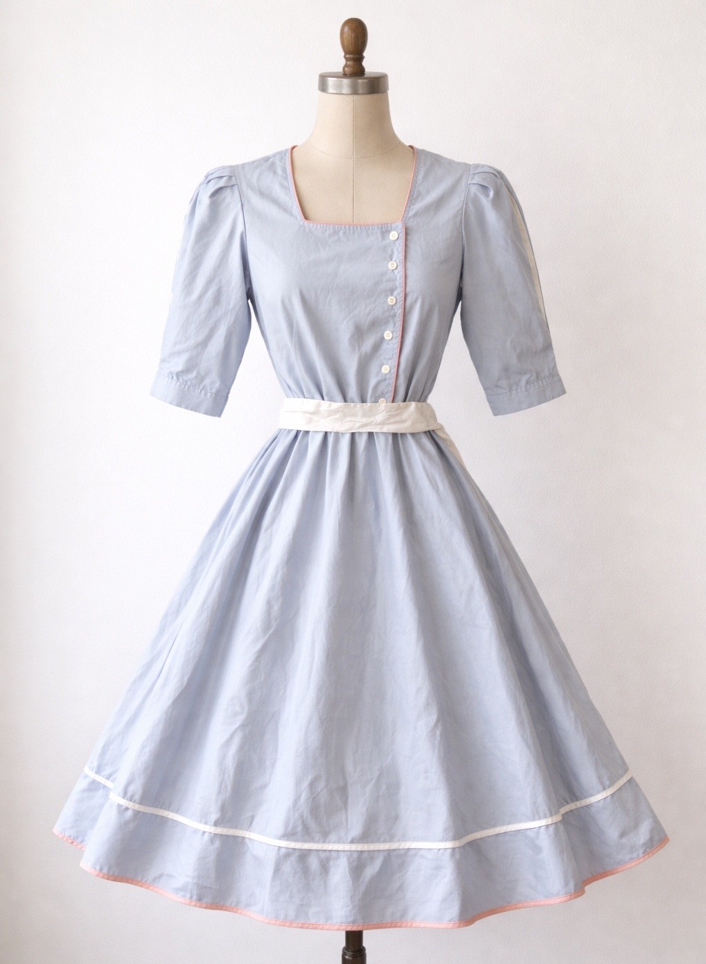 Vintage Cottagecore Dress Trad Wife Swing Dress Powder Blue Pink Trim 1950s