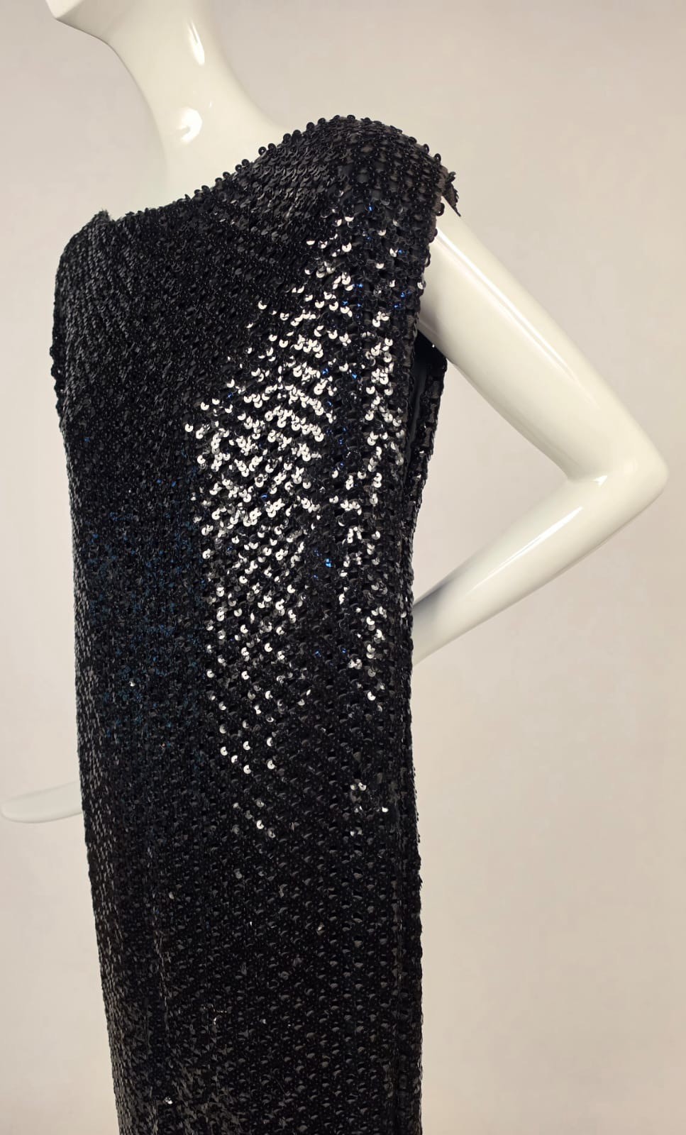 VINTAGE 1970’S LIQUID BLACK SEQUIN COLUMN GOWN DRESS W SAKS FIFTH AVE LABEL