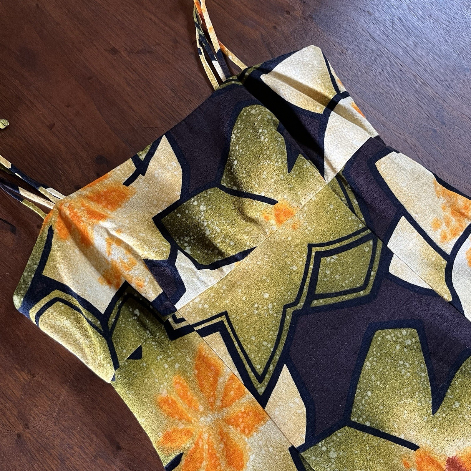 VTG 60s 70s Hawaiian Barkcloth Maxi Dress floral yellow Shoulder tie Sleeveless