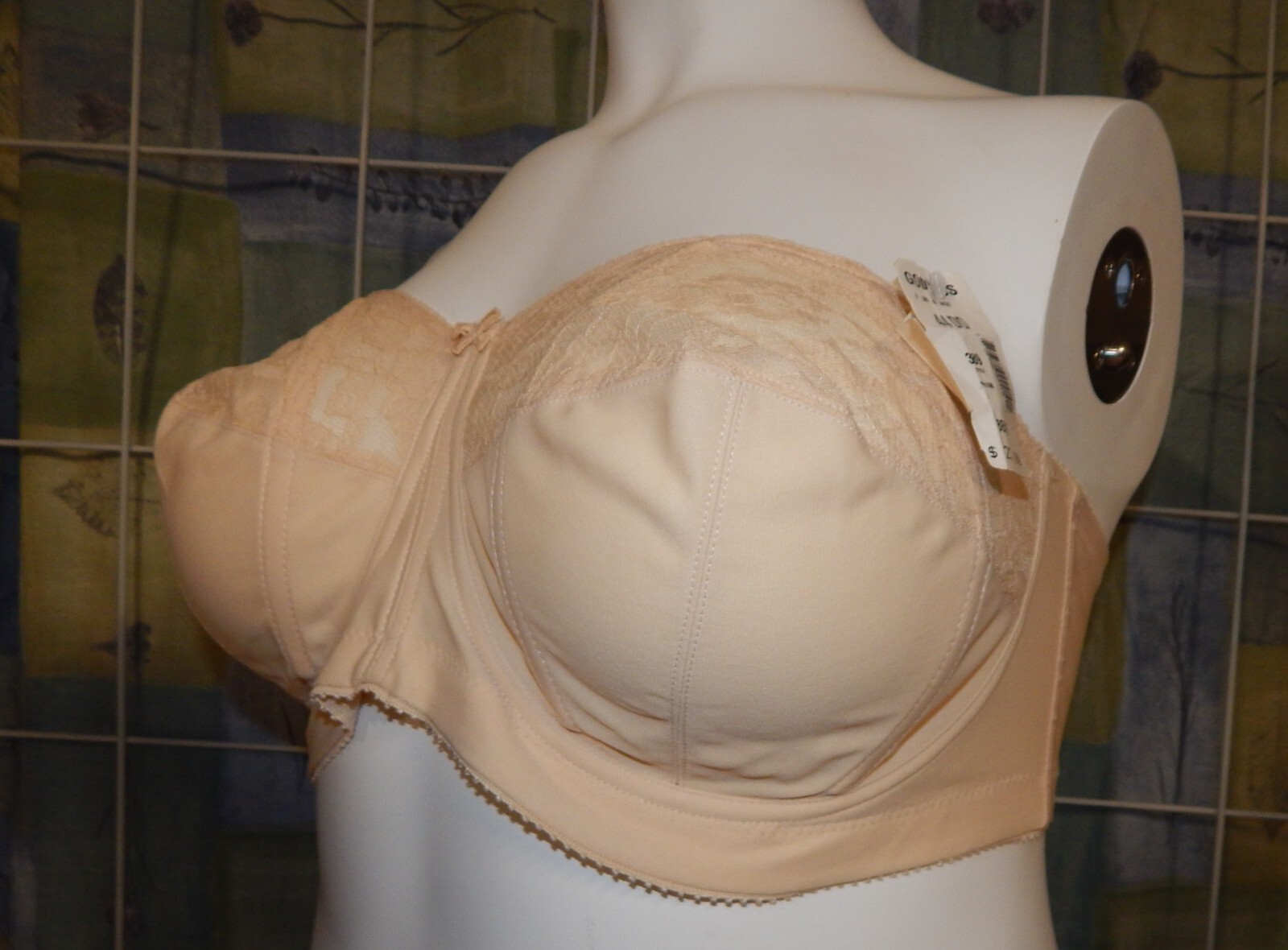 NOS 1970s Goddess Floral Lace Underwire Strapless 44DD Bra-Beige-Style 389-USA