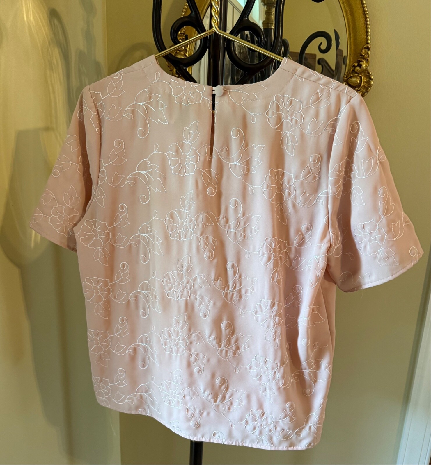 FRITZ & LLOYD Vintage Blush Pink Embroidered Short Sleeve Popover Blouse Sz 12