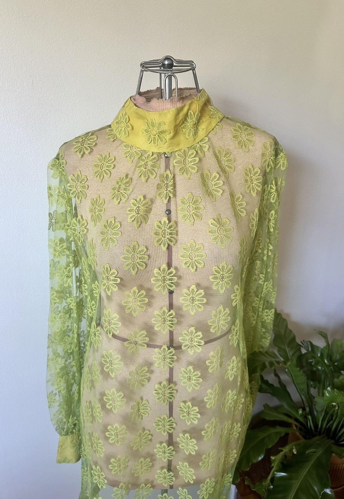 60’s MCM Avocado Green & Yellow Daisy Lace Dress