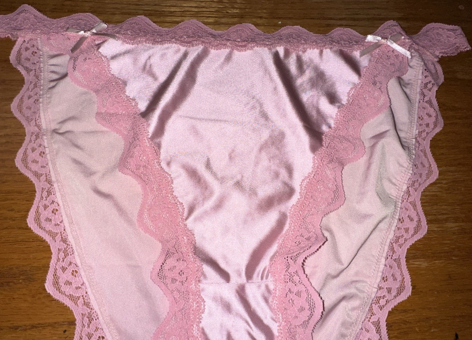 Glossy Pink 2nd Skin Satin & Lace Buttery Soft String Bikini Pantie L NEW