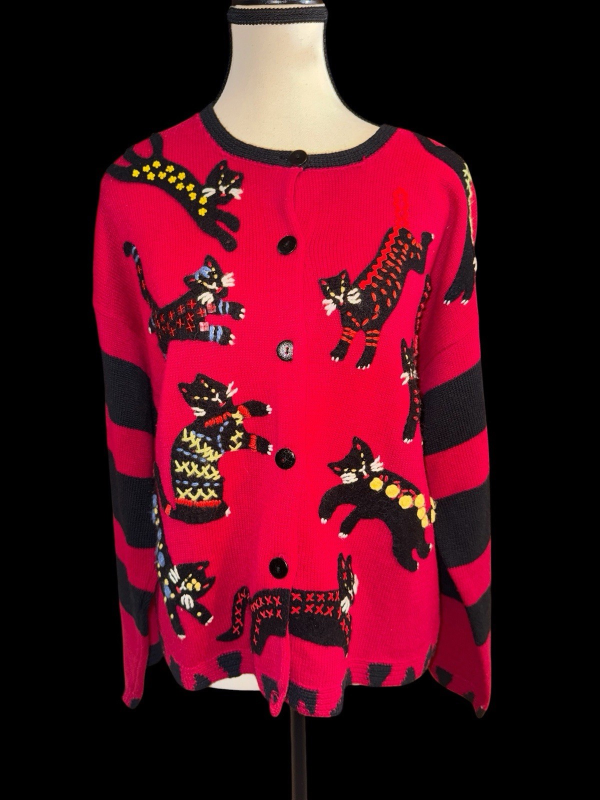 Susan Bristol red and black Embroidered cat-themed knit cardigan sweater Button