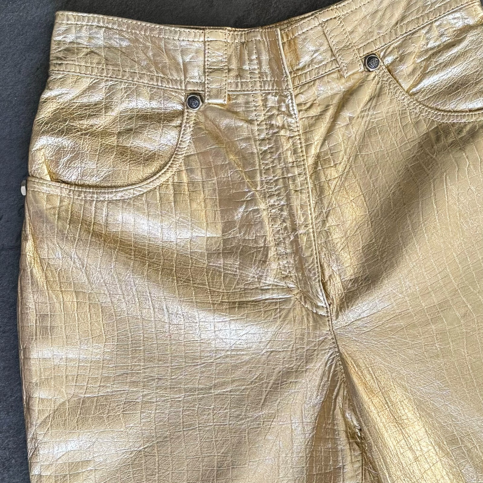 GIANNI VERSACE metallic gold leather pants size IT 40/42 from F/W 1994/95