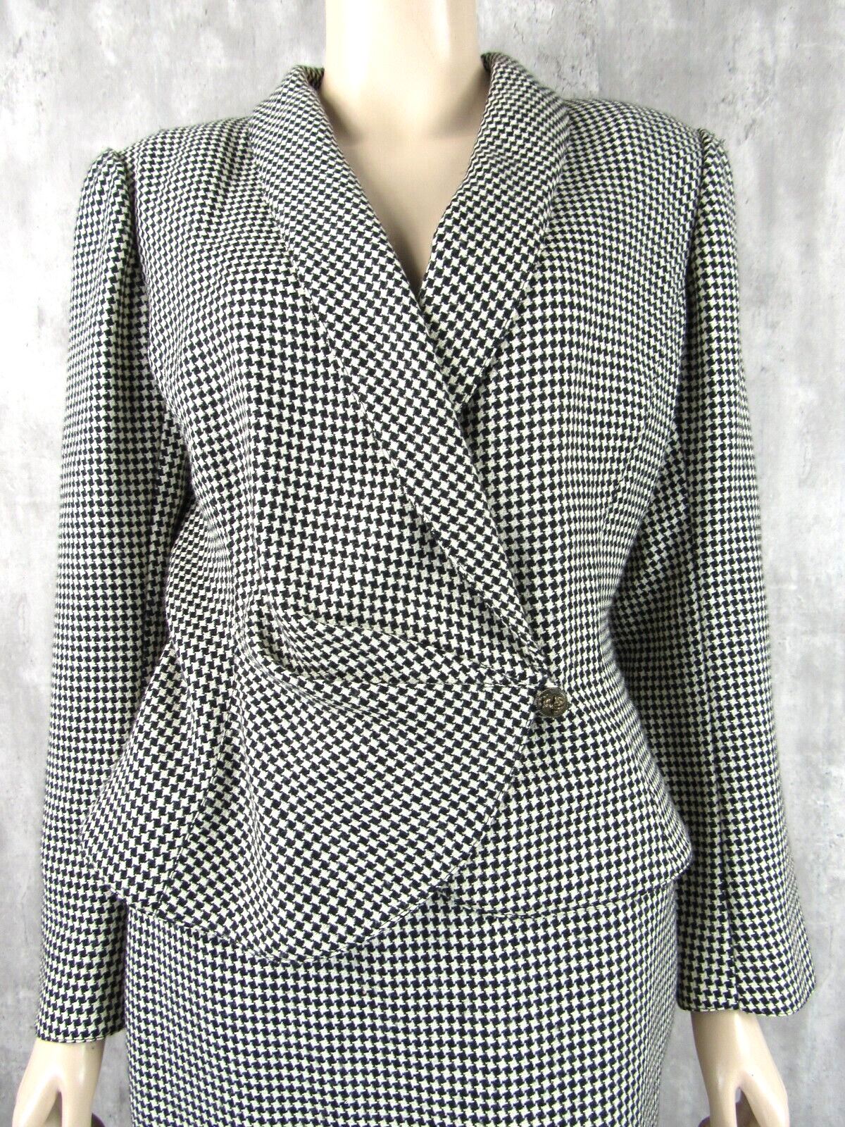 Vintage 80s Ungaro Parallele Italy Black White Check Wool 2pc Skirt Suit Size 8