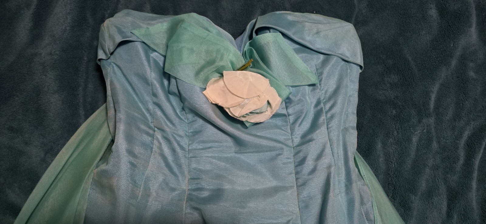 Vintage 1950s Strapless Teal Aqua Blue Green Prom Dress