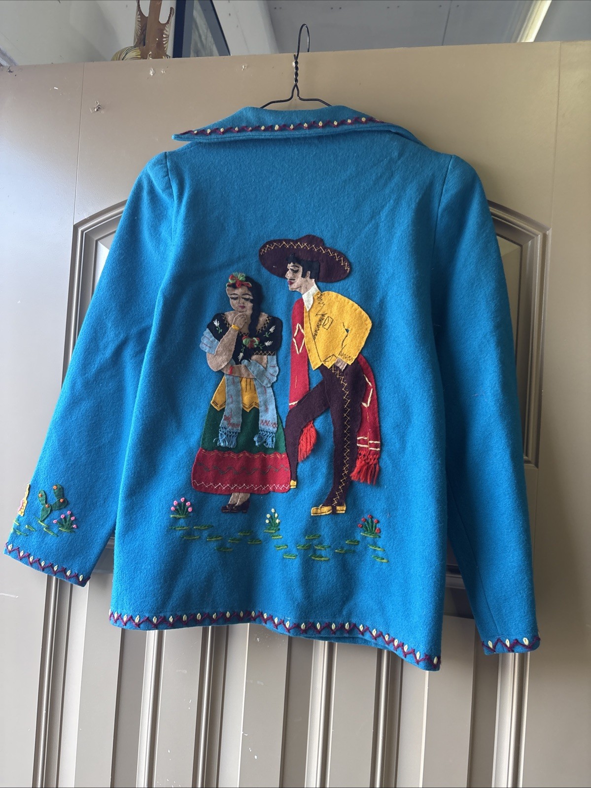 Vintage Berty 1940s-50s Embroidered Mexican Souvenir Jacket Beautiful Colors 12