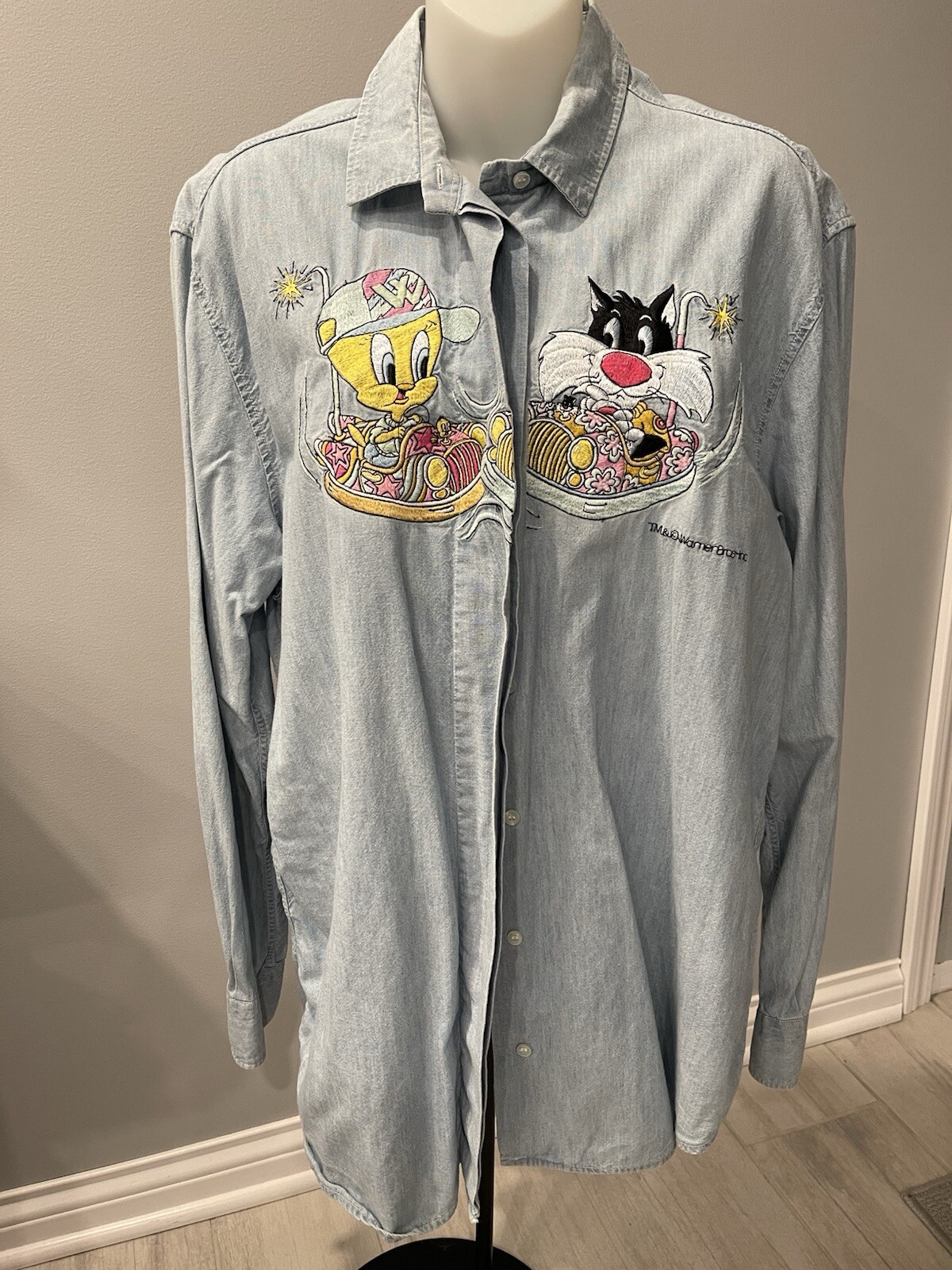 1980&rsquo;s Vintage EMMANUEL SCHVILI Women Disney Sylvester &Tweety Denim Shirt XL