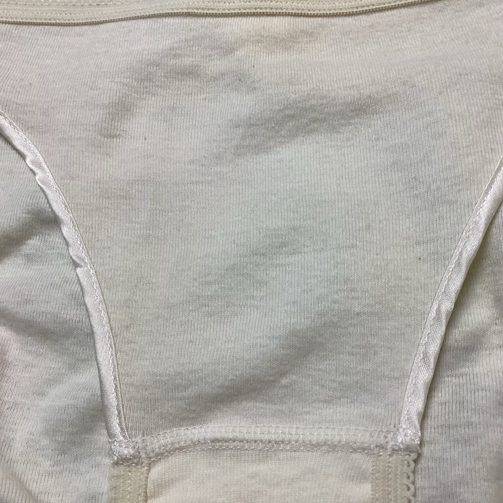 Vintage Victoria’s Secret Cotton hi-cut hipster Panties small
