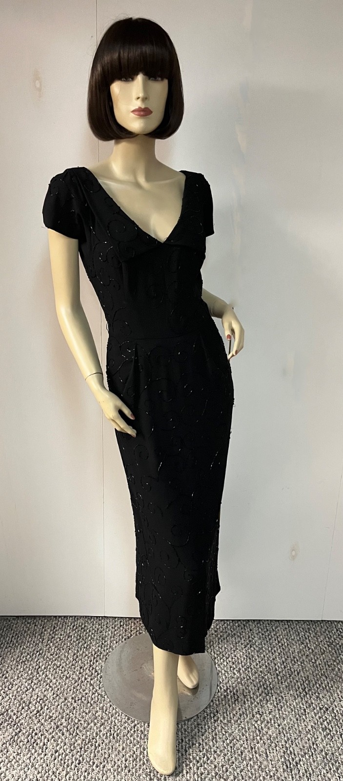Vintage 1950s Cuffed Cleavage Black Beaded Side Zipper Cocktail Dress Bust 34