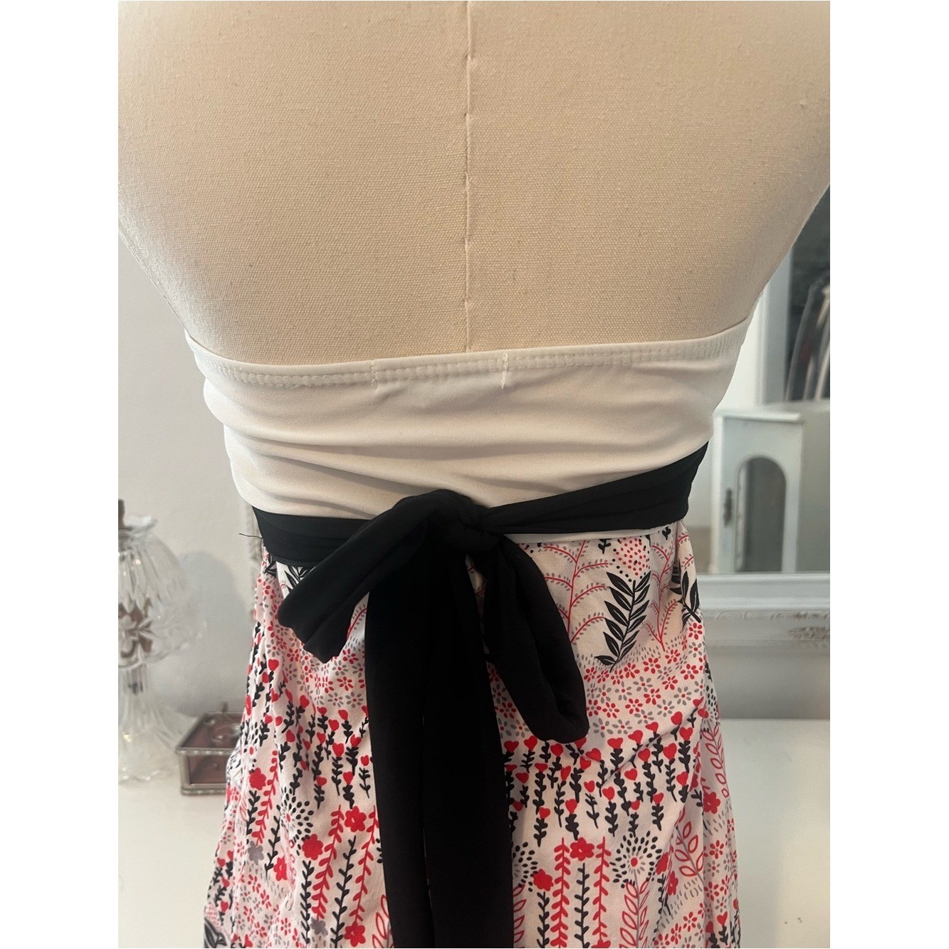 vintage charlotte russe patterned babydoll tube top with tie back