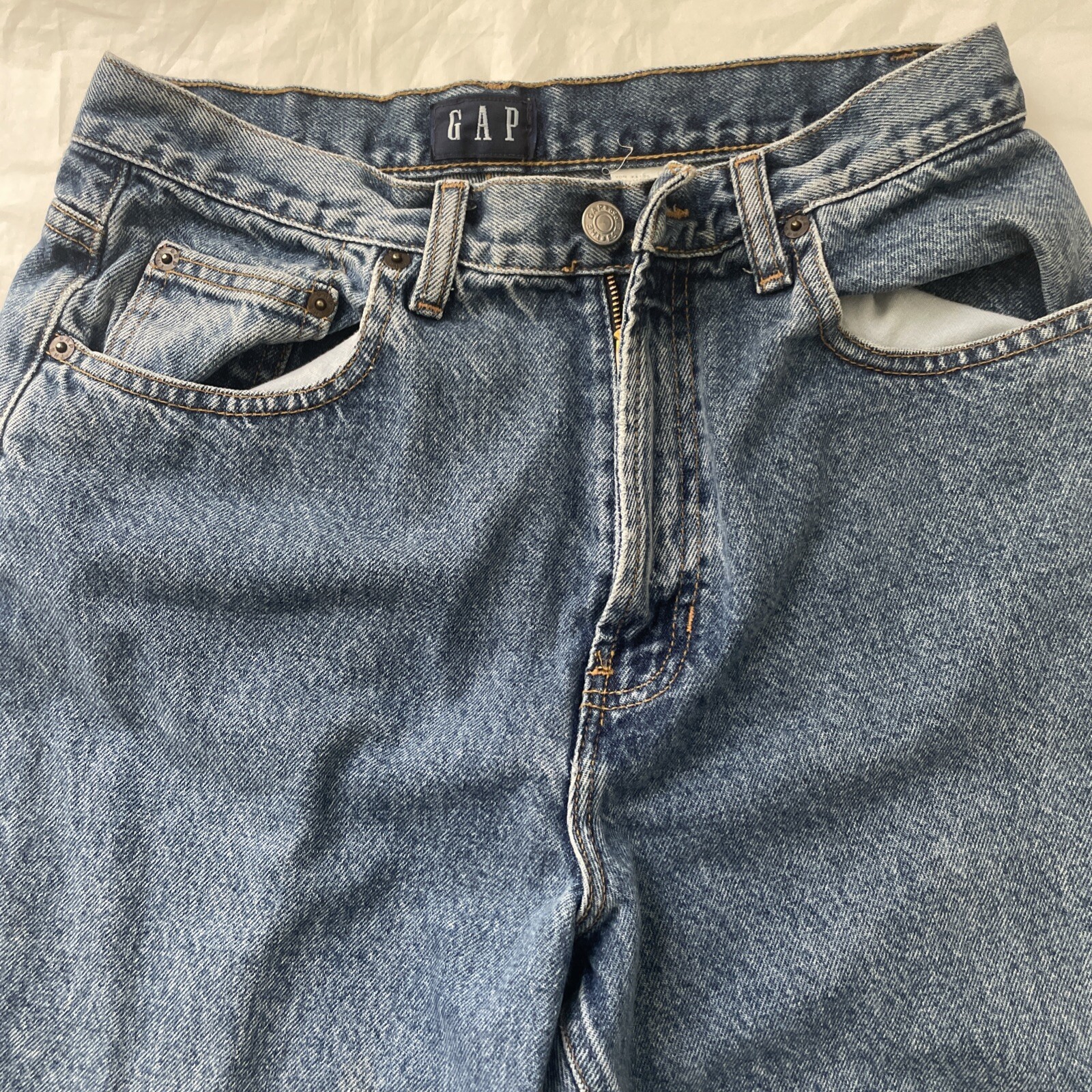 90s Gap Loose Fit Jeans Made in USA Size 10 Long Medium Wash 28×31.5 Inches YKK