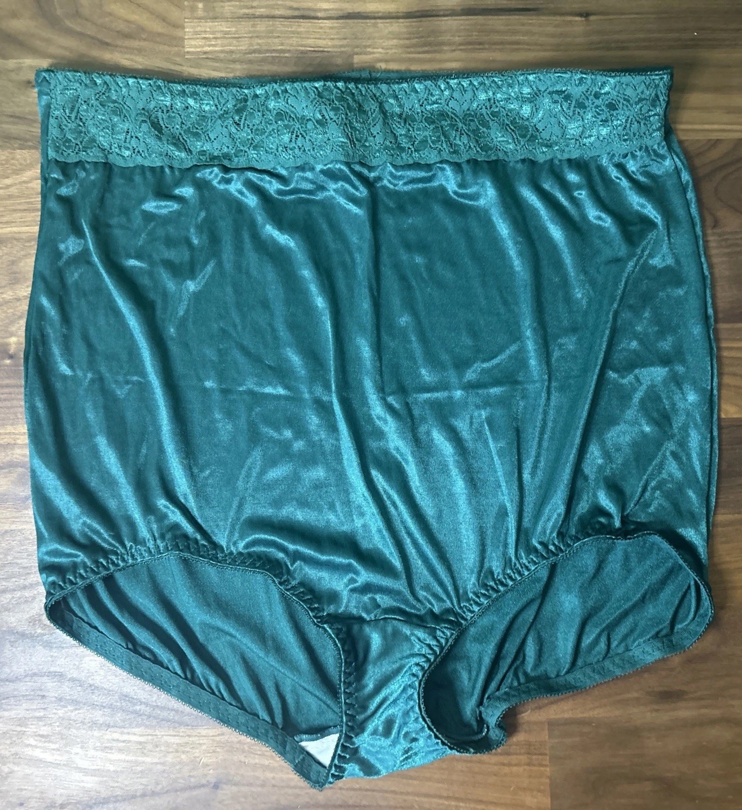 Vtg LANE BRYANT Intimates 26/28 Second Skin Stretch SATIN Panties Brief Emerald