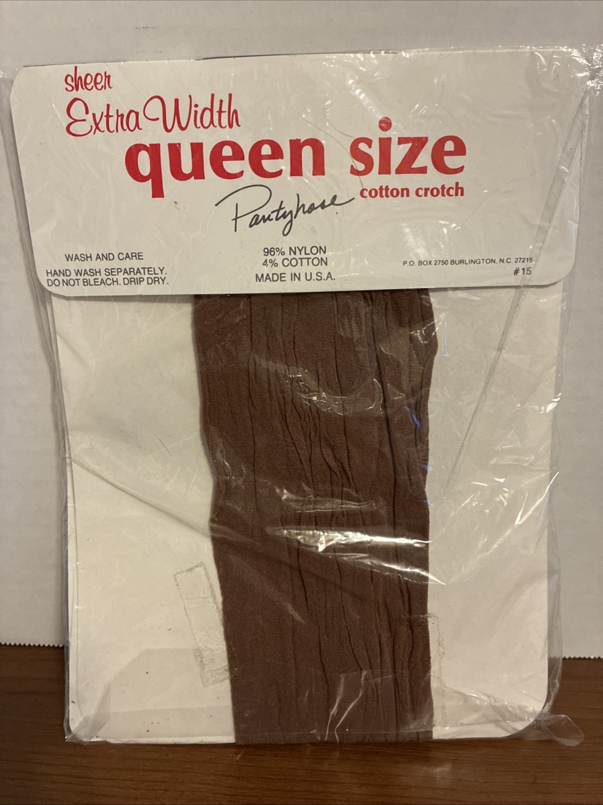 Vtg Daysheer Queen Size Sheer Suntan Extra Width Pantyhose *SEALED*
