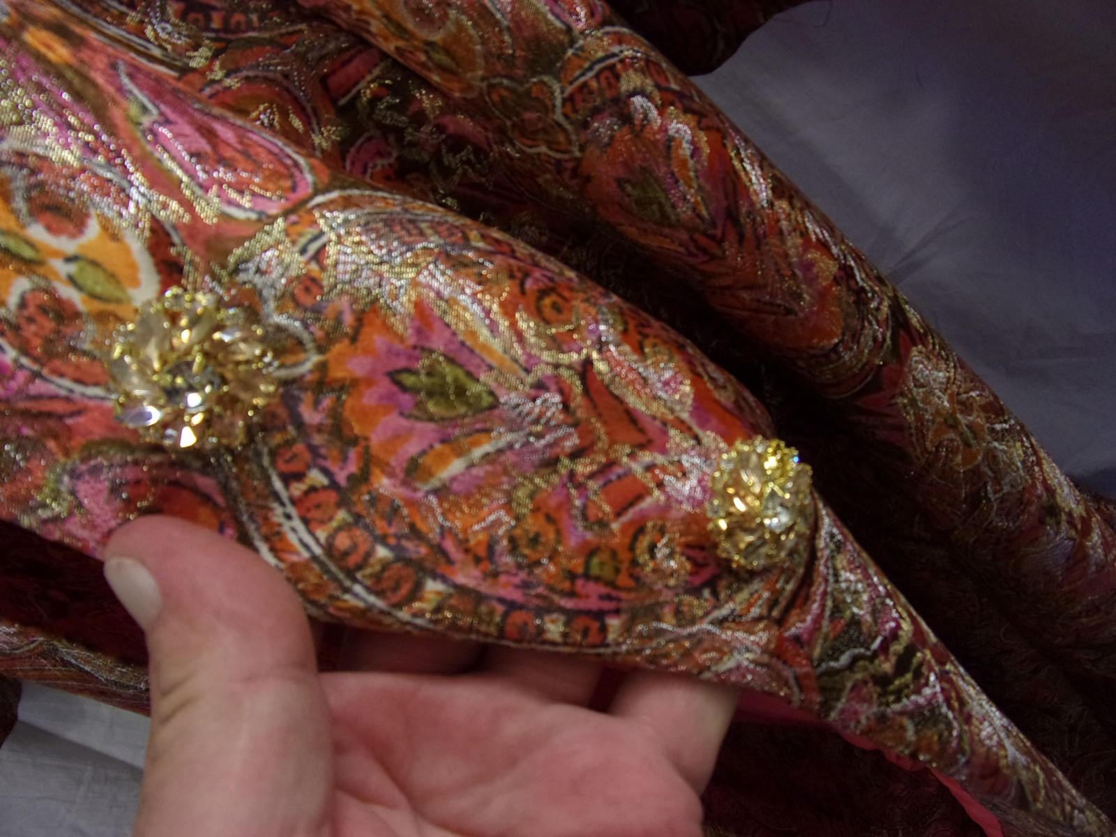 Vintage Ladies Pink & Gold Metallic Brocade Evening Coat 1960s 10 FABULOUS