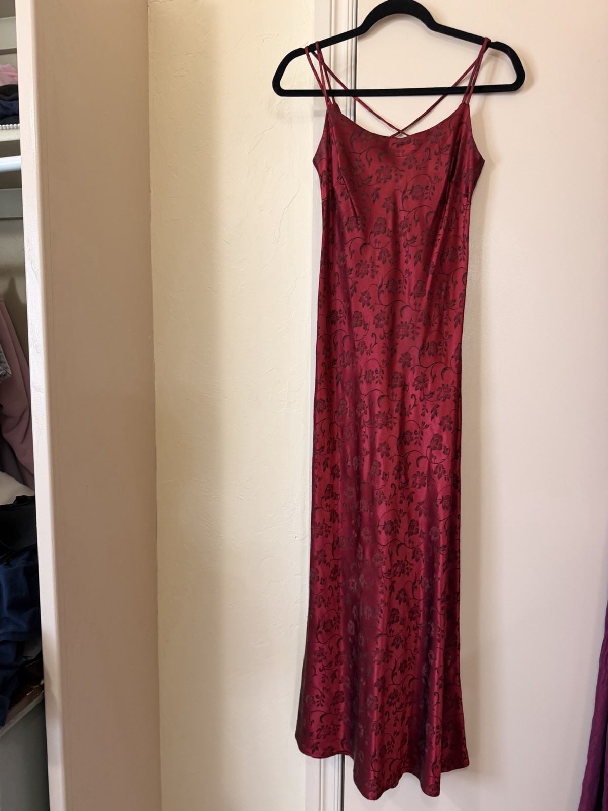 Vintage 90s Steppin Out Burgundy Floral Satin Slip Dress Maxi Gothic Prom M 3/4