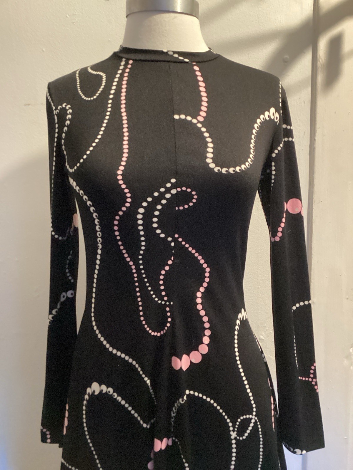 vintage 70&rsquo;s Clovis Ruffin backless disco short necklace print dress sz S