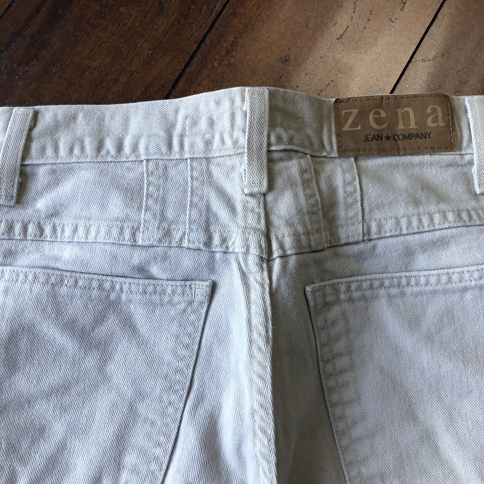 Zena Mom Jeans Size 8T High Rise Tapered Retro Tan Pockets 27×32 Vintage