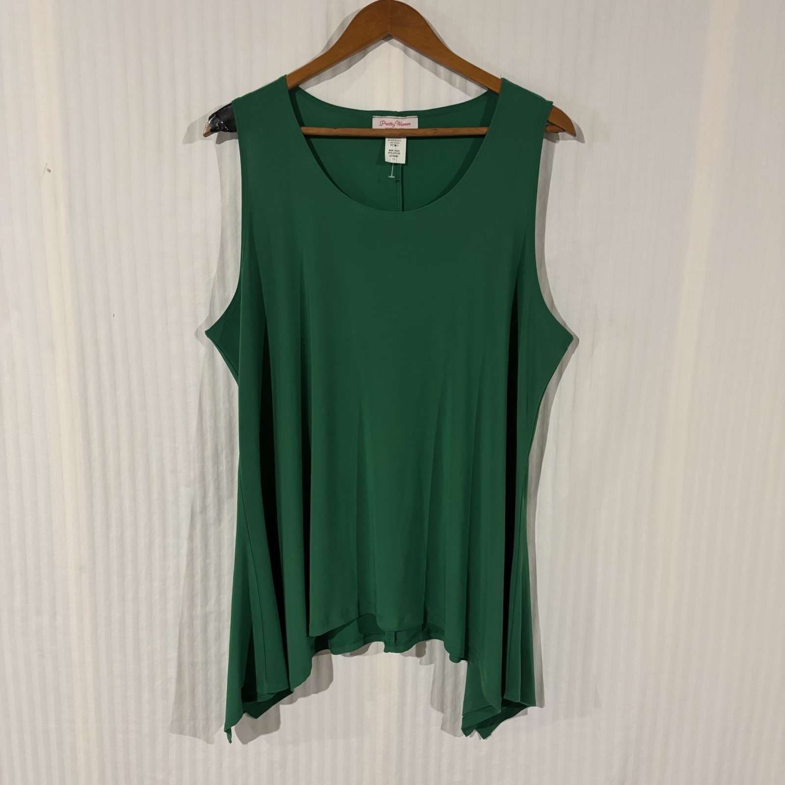 Pretty Woman Green Tank Top 1XL Vintage Made In USA Shark Bite Hem RR-5
