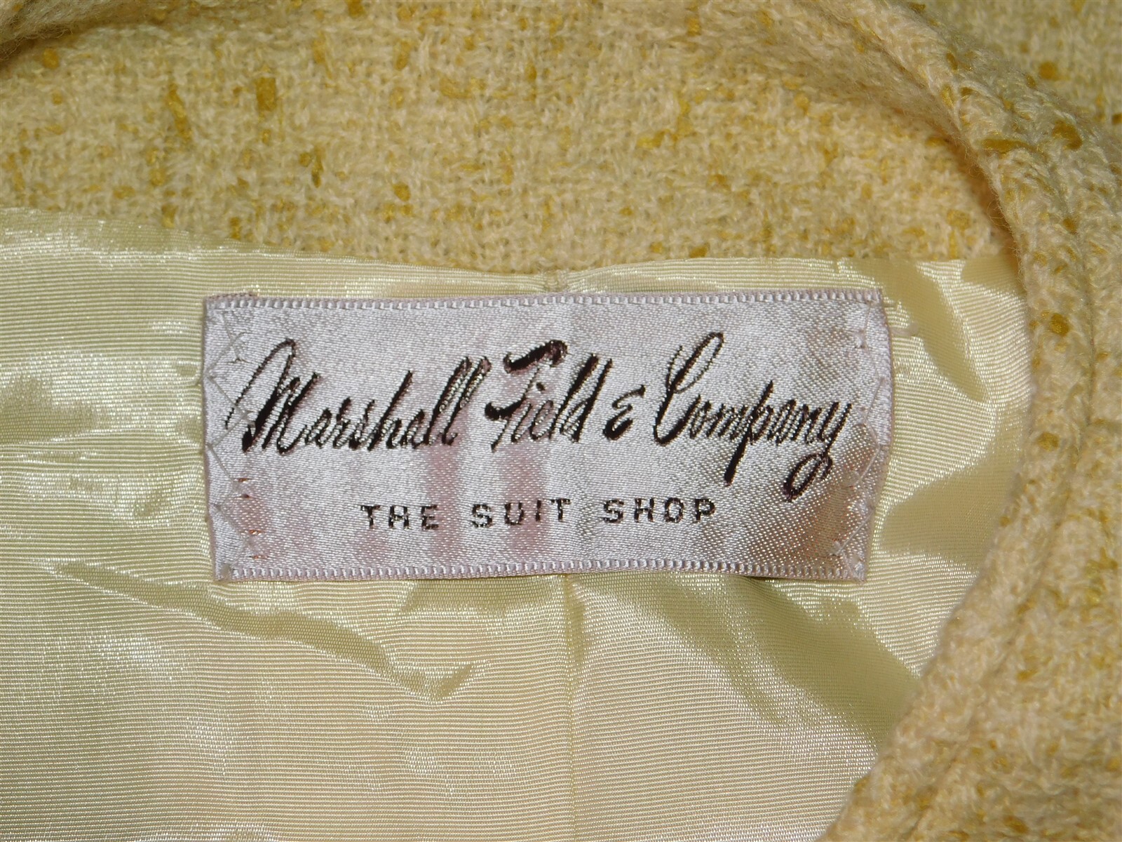 Vtg 2 Pcs MARSHALL FIELD & Company Devonbrook Look Daffodil Yellow Skirt Suit