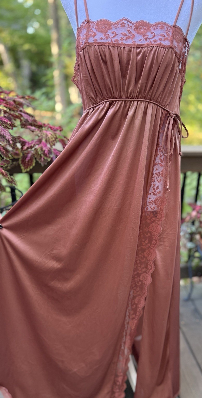 Vtg New Nightgown Long Goddess Pinehurst 70s Inset Lace UNIQUE Copper Brown M 36