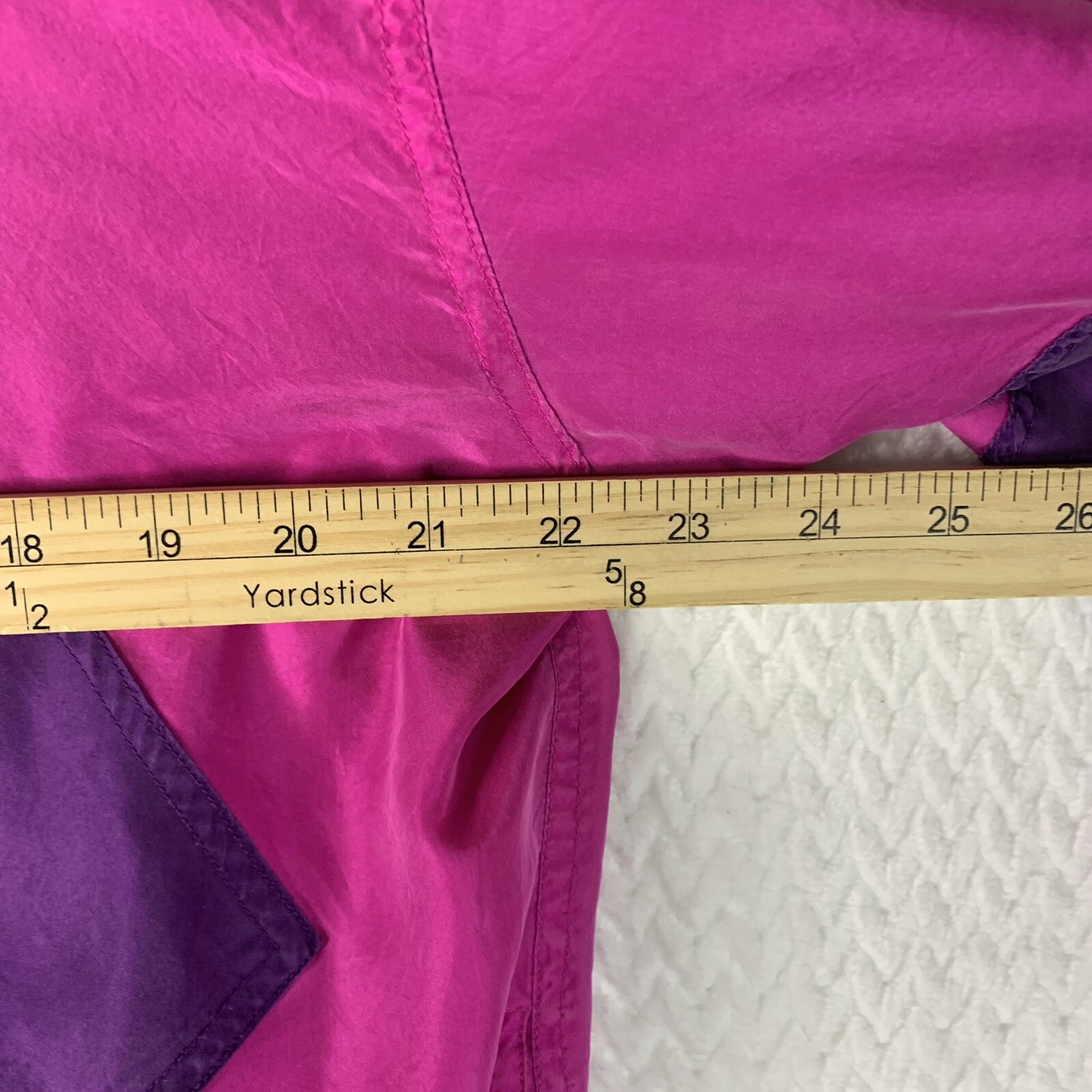 Vintage Oleg Cassini Windbreaker Jacket Women’s Size Medium 100% Silk