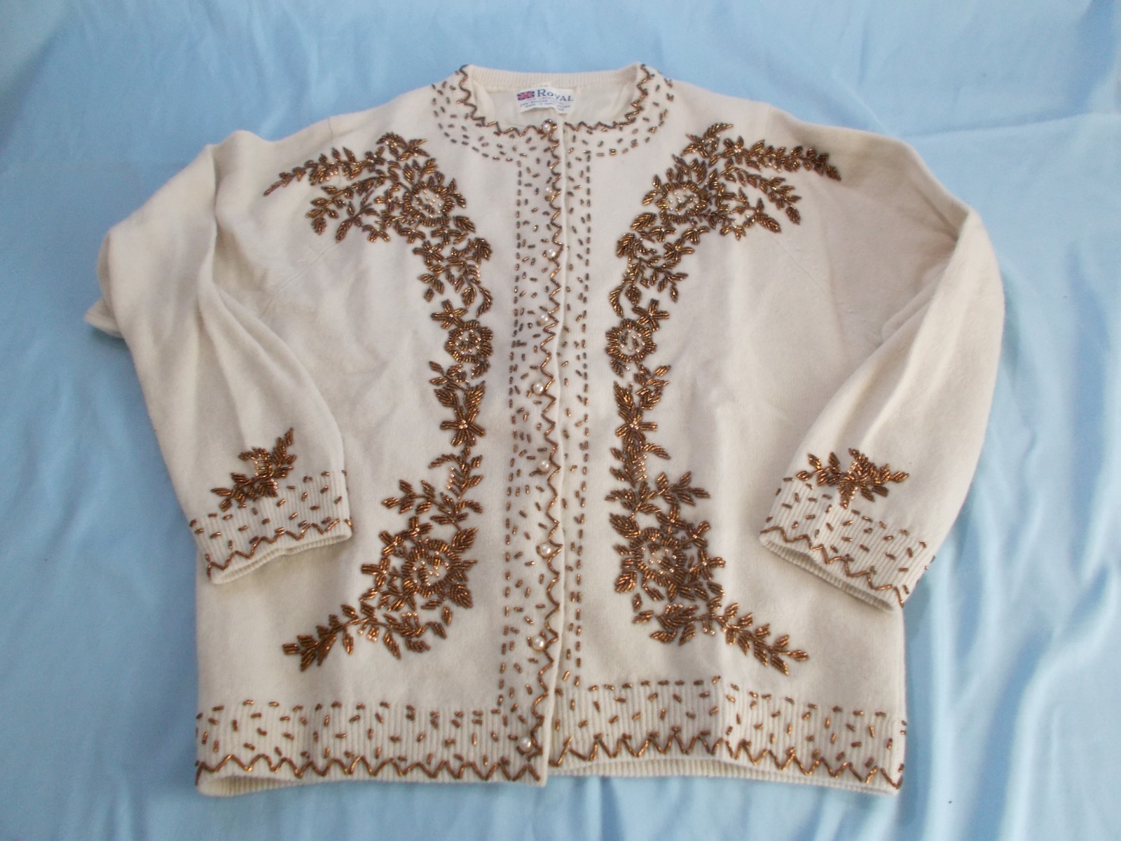 Vintage ladies BEADED WOOL CARDIGAN sweater ivory with bronze beading Sz. 38
