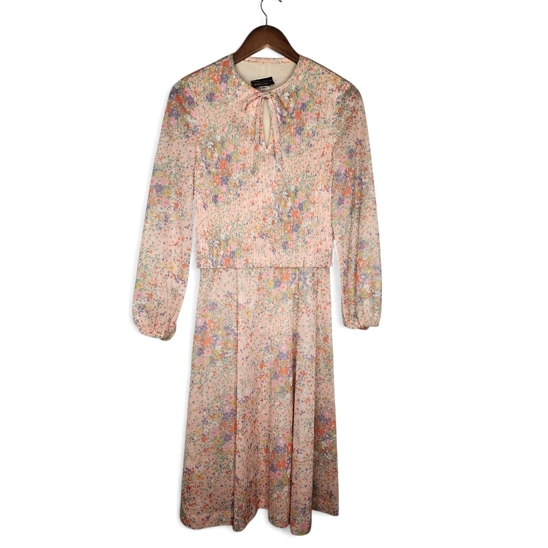 1970s Vintage Floral Dress by Sue Brett in Pink Size 11-12