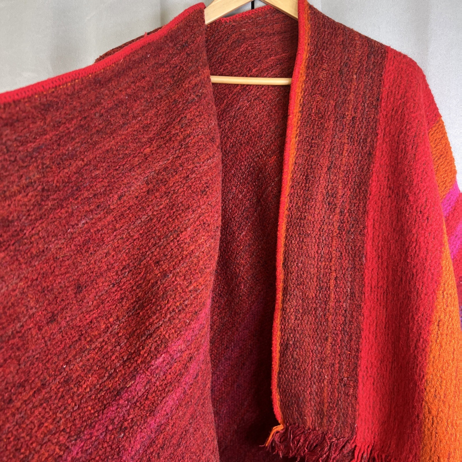 Vintage Roxa Ltd Mixed Wool Poncho Cape Colombian Red Orange Purple