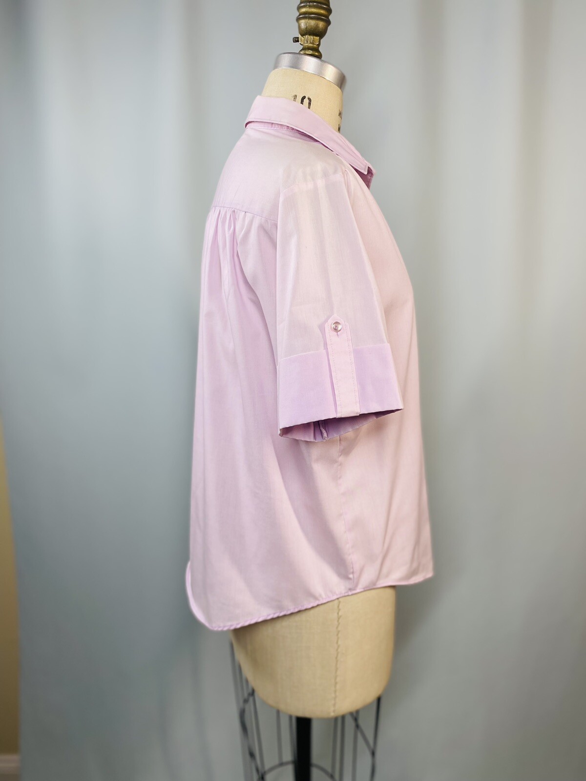 Vintage Blouse SIZE MEDIUM lavender purple short sleeve 70s 80s LAND N&rsquo; SEA