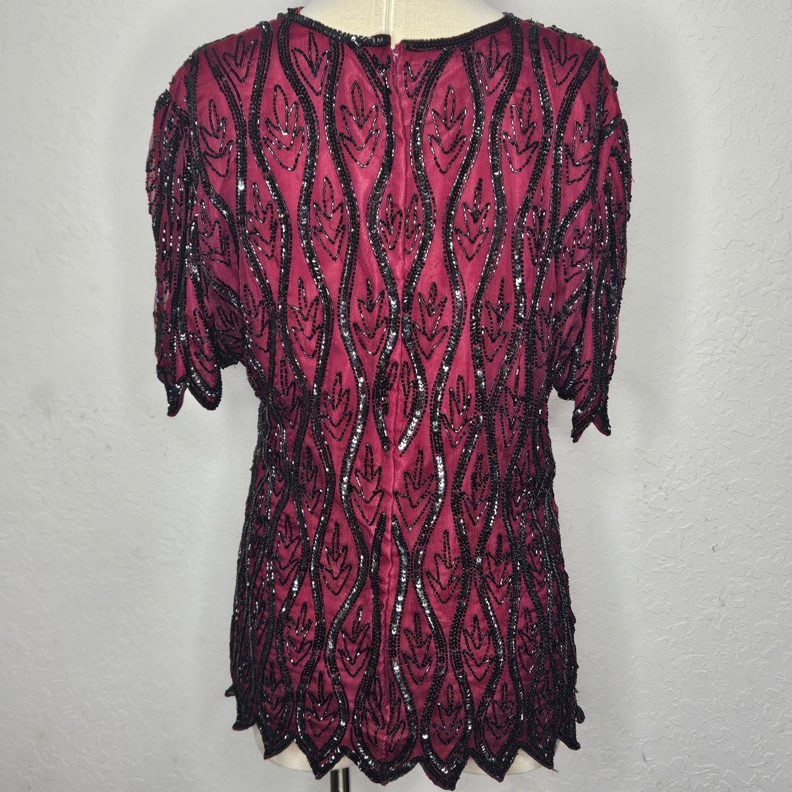 Stenay Petite Vintage Beaded Sequin Silk Blouse Burgundy Black Scalloped PL
