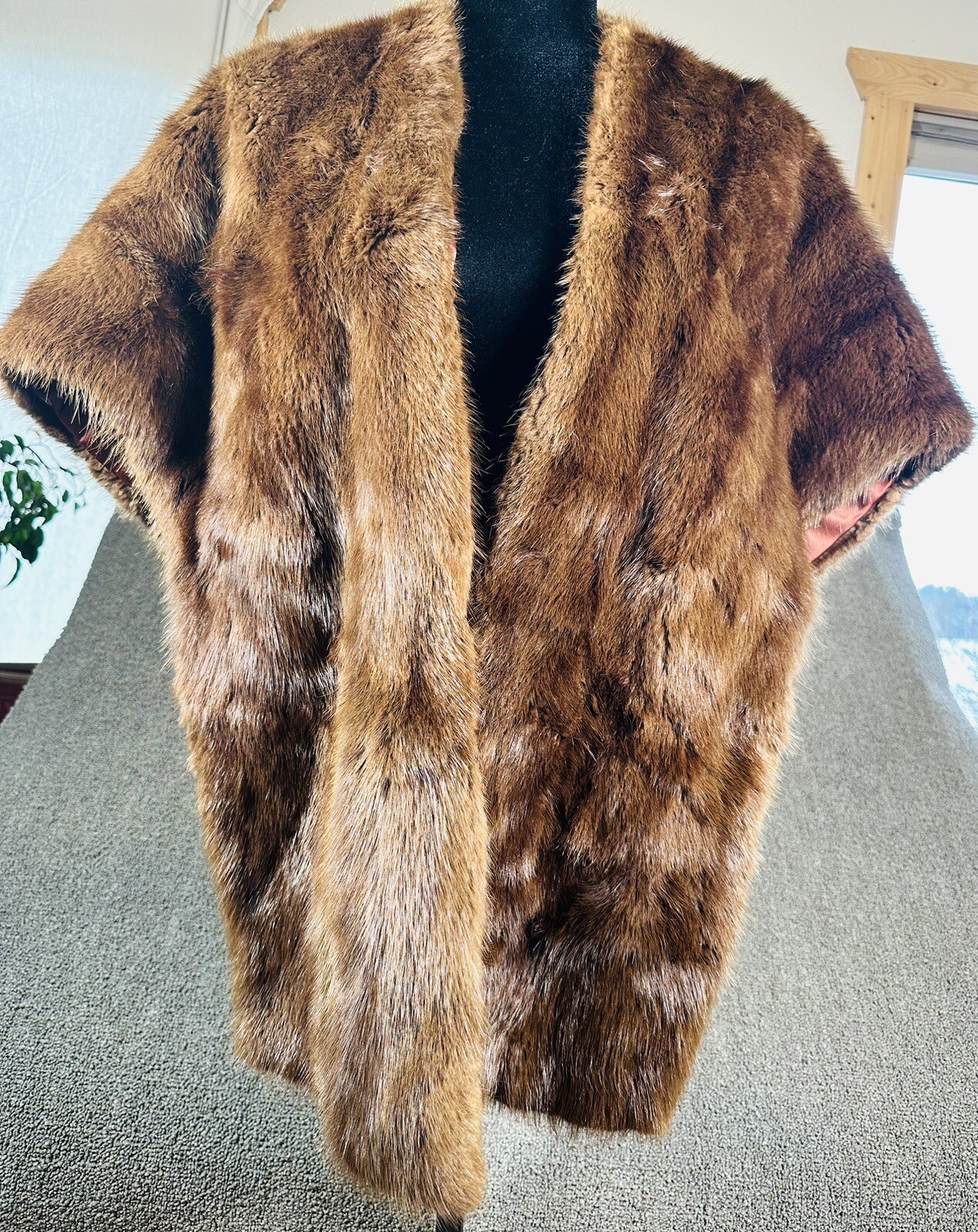 Woldenbergs Of Madison WI Fine Mink Fur Stole Wrap Shawl Sz Med/Lg Handmade VTG