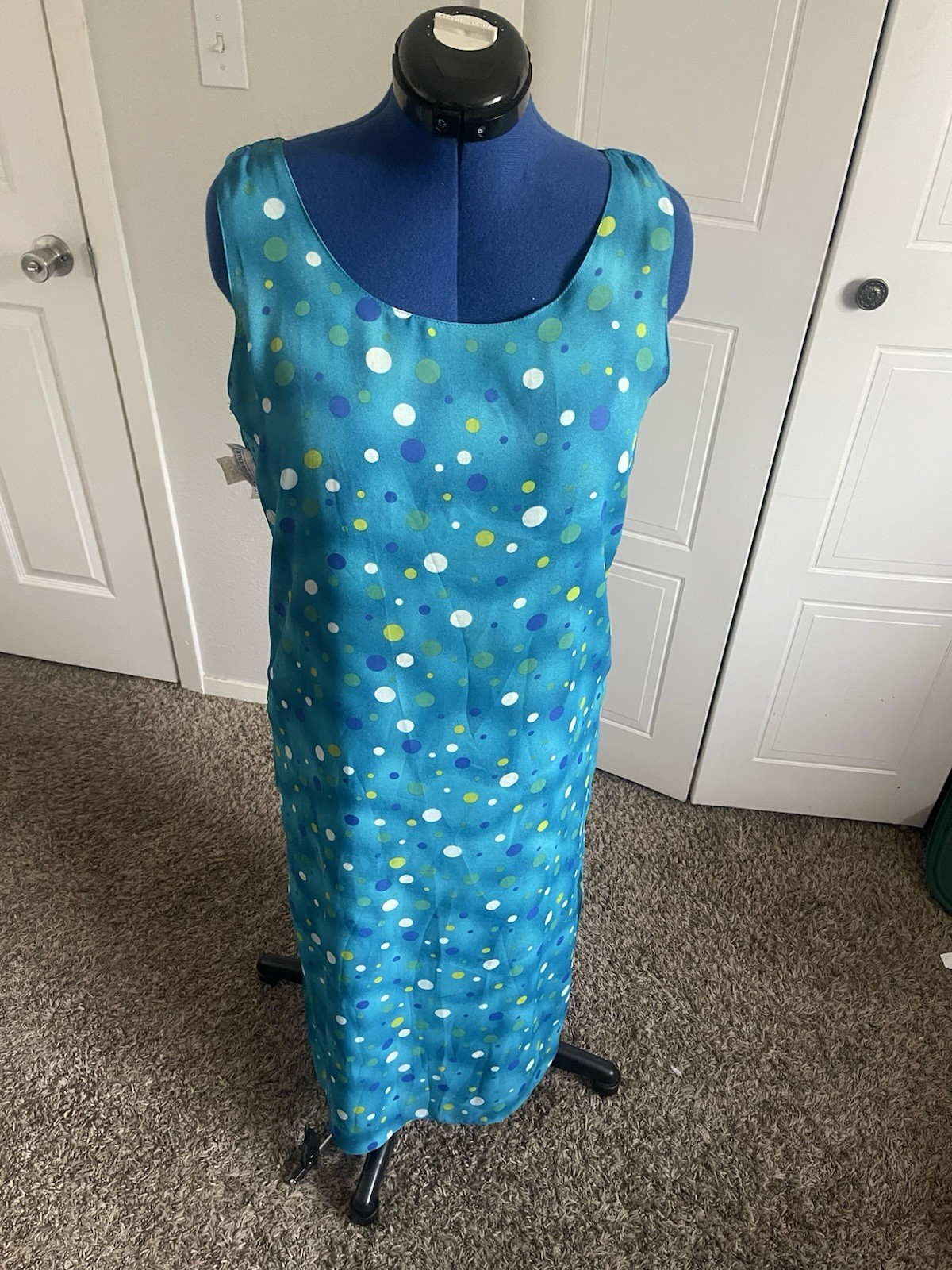 1990s/2000s Impressions Medium Reversible Dress Shoes and purses vs Polkadots