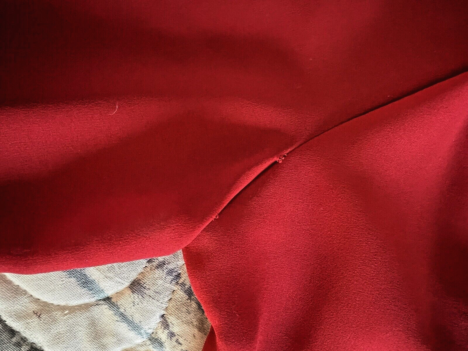 Lloyd Williams Red Blouse, Tucked Bodice sz 10 polyester