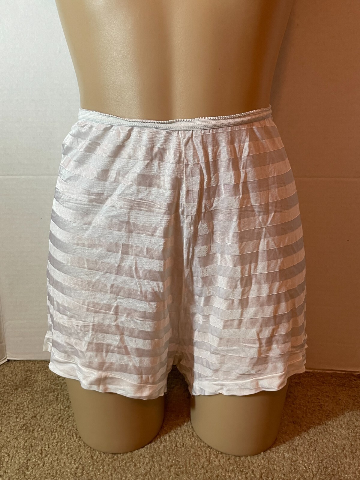 RARE Vtg 40s 50s Van Raalte STRYPS Tap Panties RAYON Double Gusset 6/M