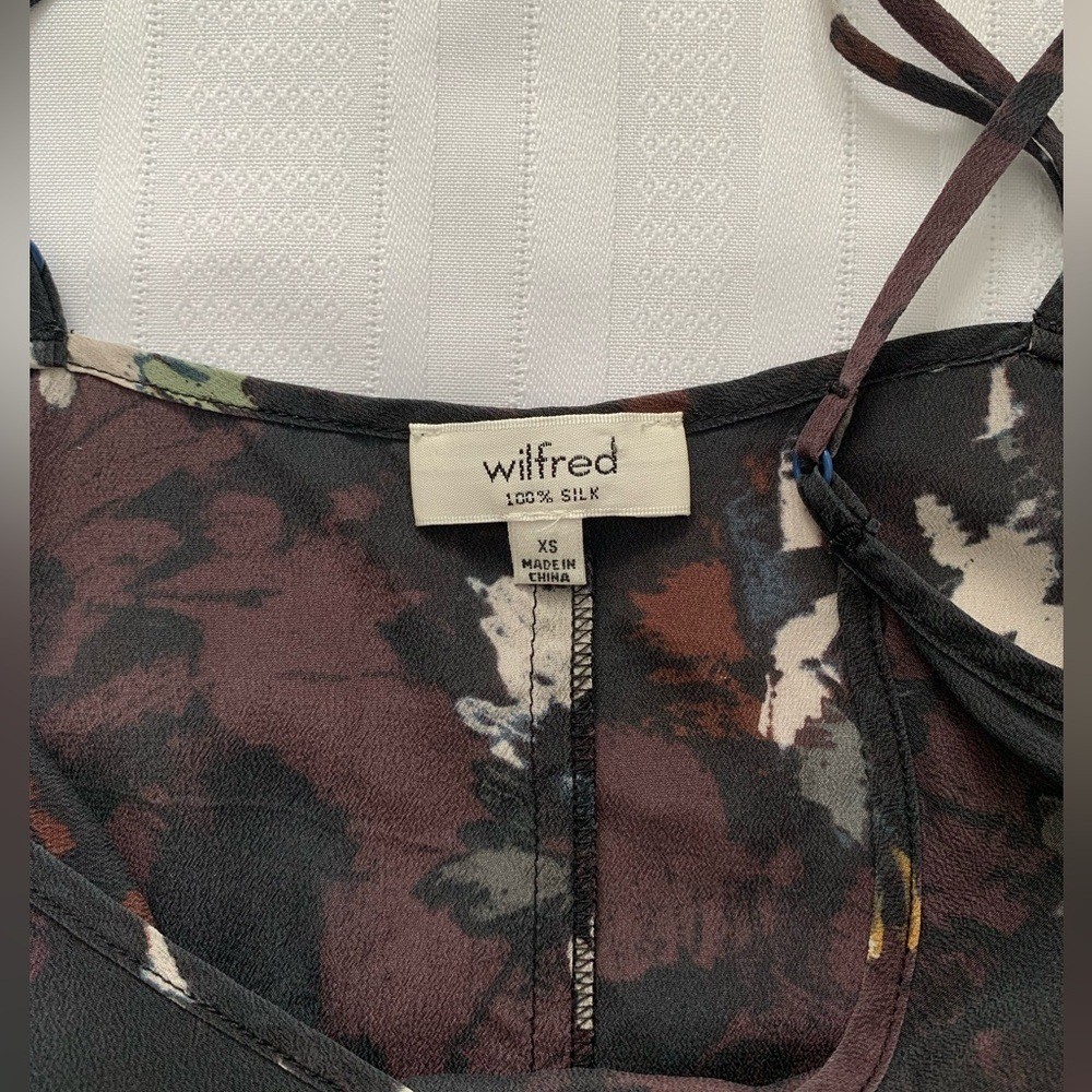 Wilfred Aritzia 100% Silk Abstract Floral Camisole Top Size XS