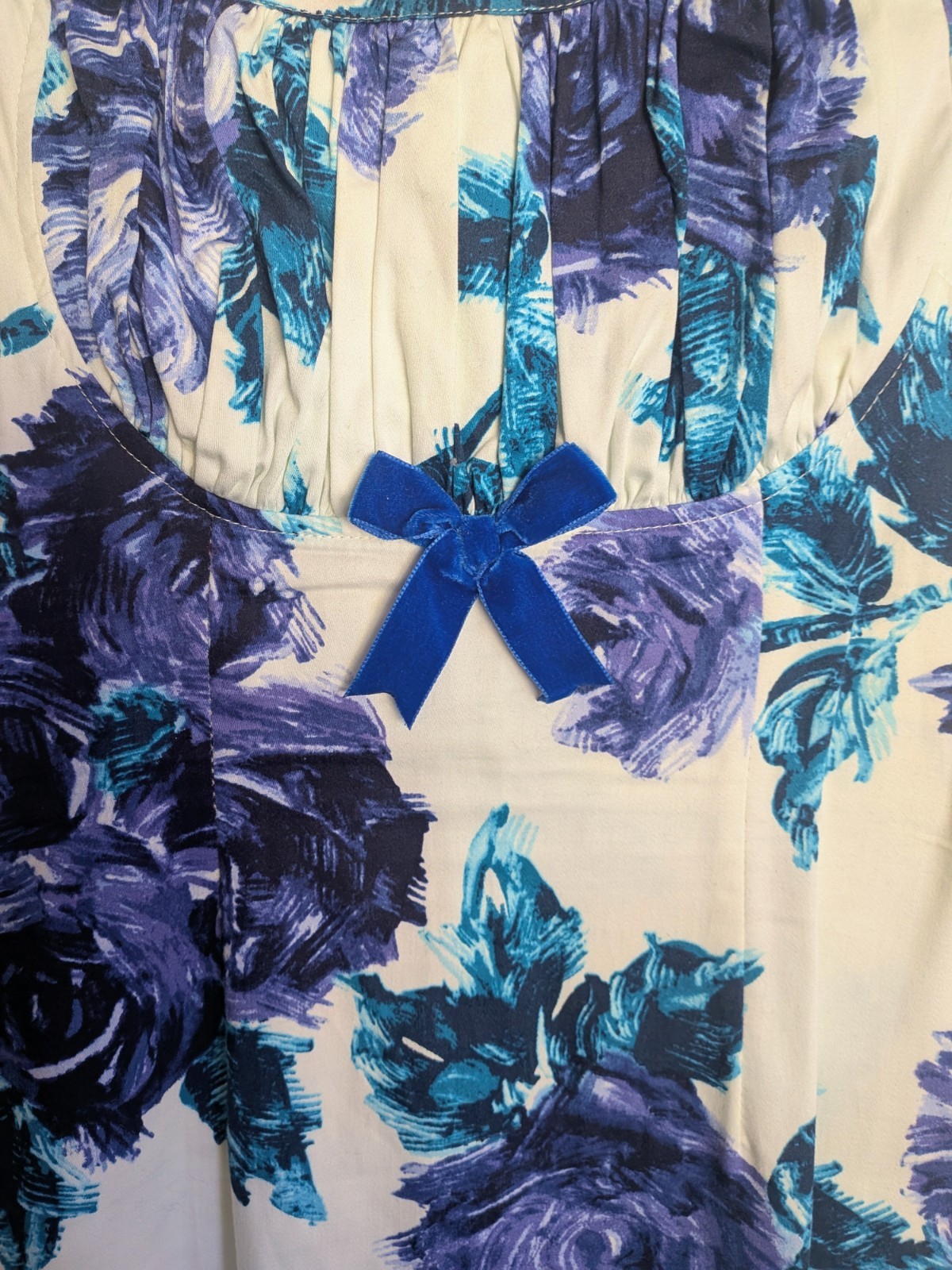 Pinup Couture Erika Wiggle Dress Blue Rose Floral + Matching Bolero – Size Small