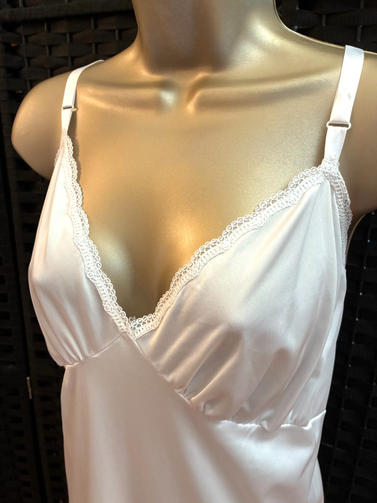 Vintage SHADOWLINE FULL SLIP Plus Size 46 White Sheer NYLON Lingerie Vixen READ